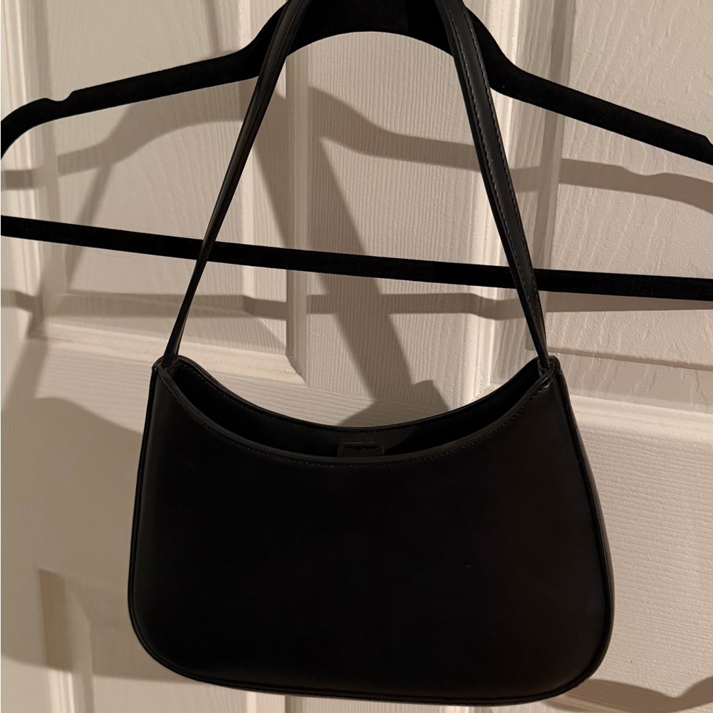 OAK + FORT TRAPEZE SHOULDER BAG